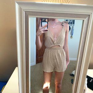 TAN ROMPER